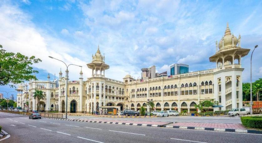 Hotel Lolex Kuchai